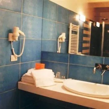 Отель Baia Sangiorgio & Club