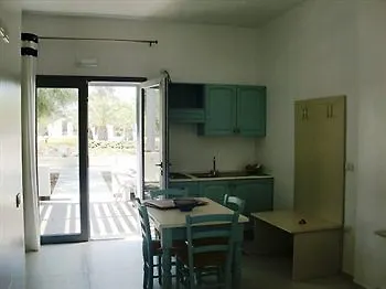 Отель Baia Sangiorgio & Club Бари