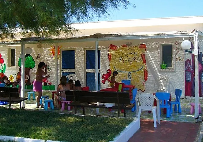 Hotel Baia Sangiorgio & Club 4*