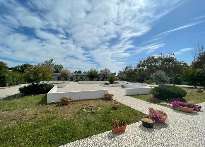 ホテル Baia Sangiorgio & Club 4*