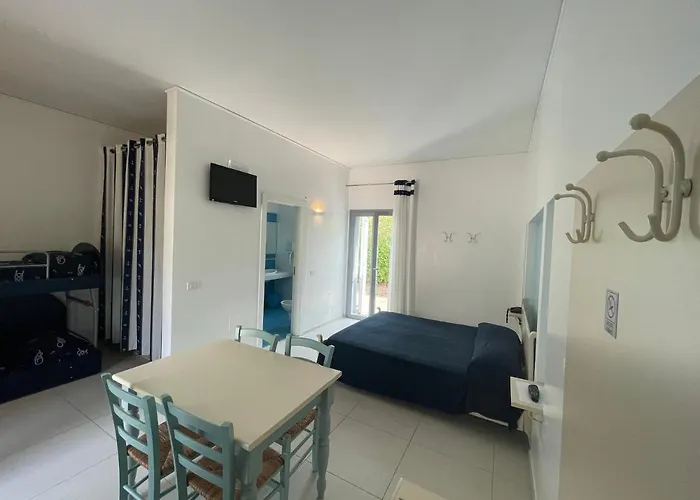 Baia Sangiorgio & Club Bari