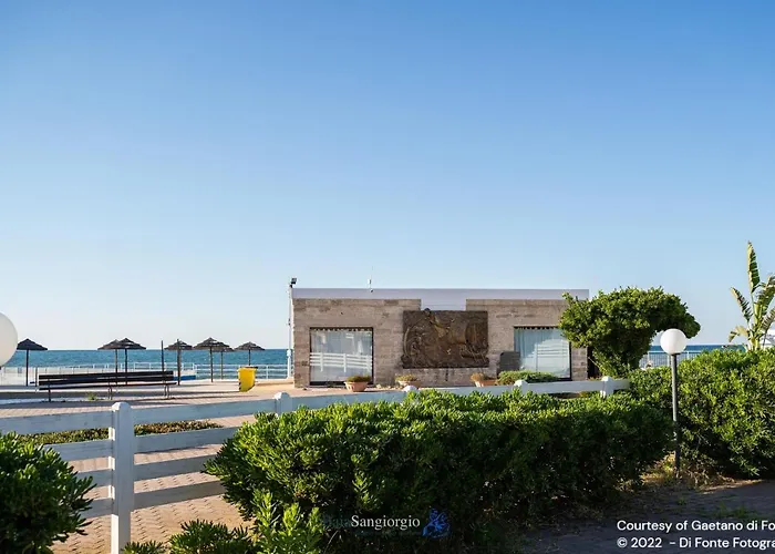 Baia Sangiorgio & Club 4* Bari