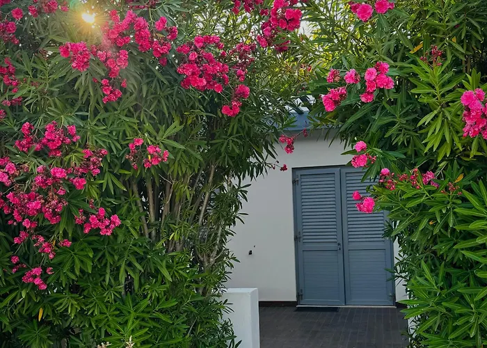 Baia Sangiorgio & Club Hotel