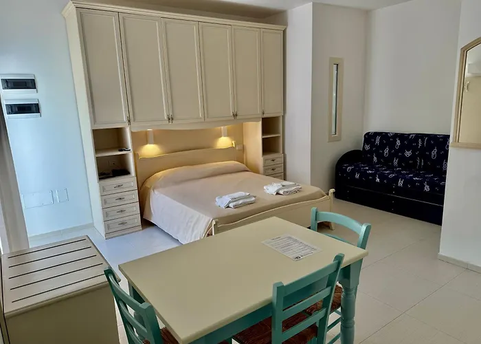 Hotel Baia Sangiorgio & Club