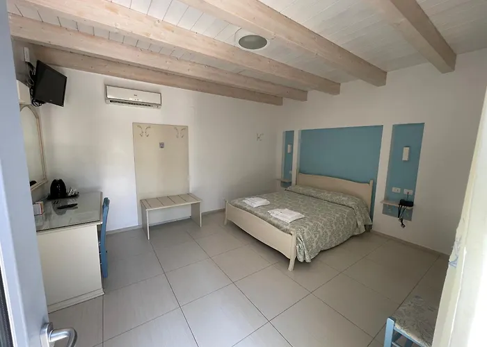 Baia Sangiorgio & Club Hotel 4*